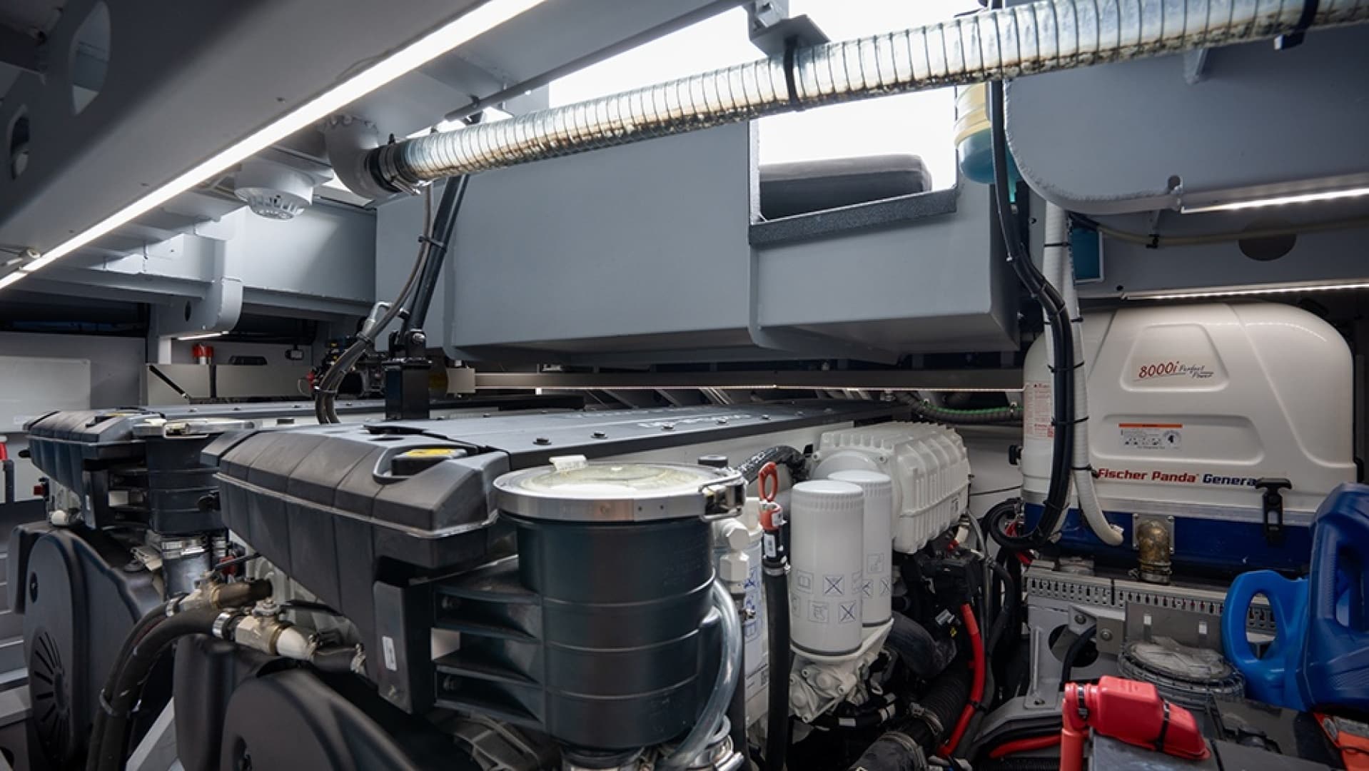 Engine compartment