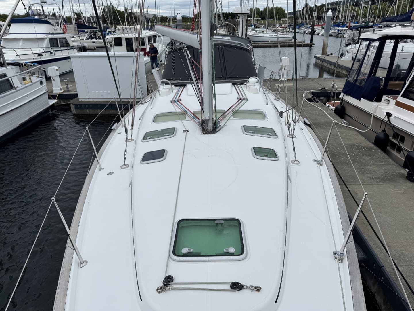 2004 Beneteau 423