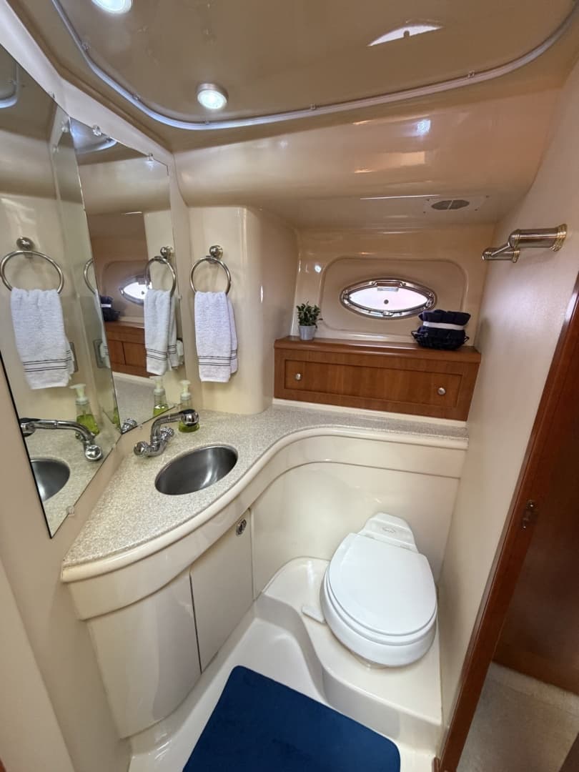 2004 Meridian 411