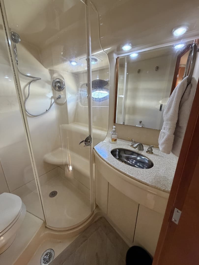 2004 Meridian 411
