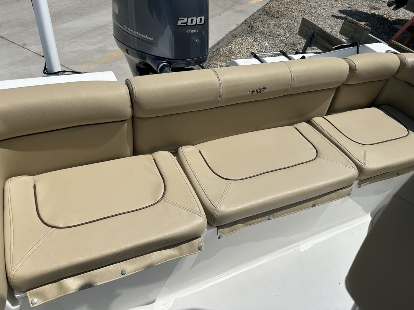 2016 Tidewater 210LXF