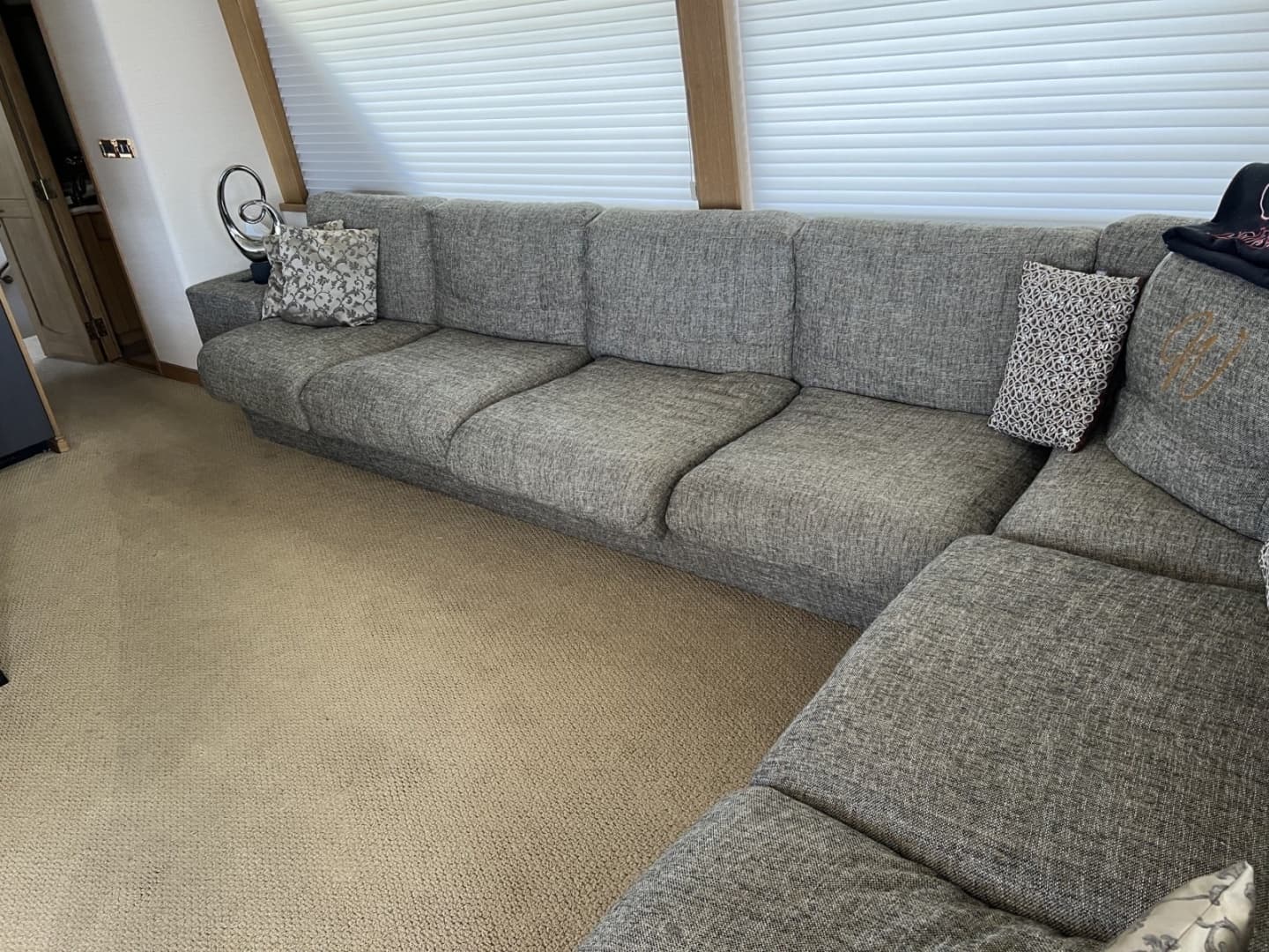 Salon couch 
