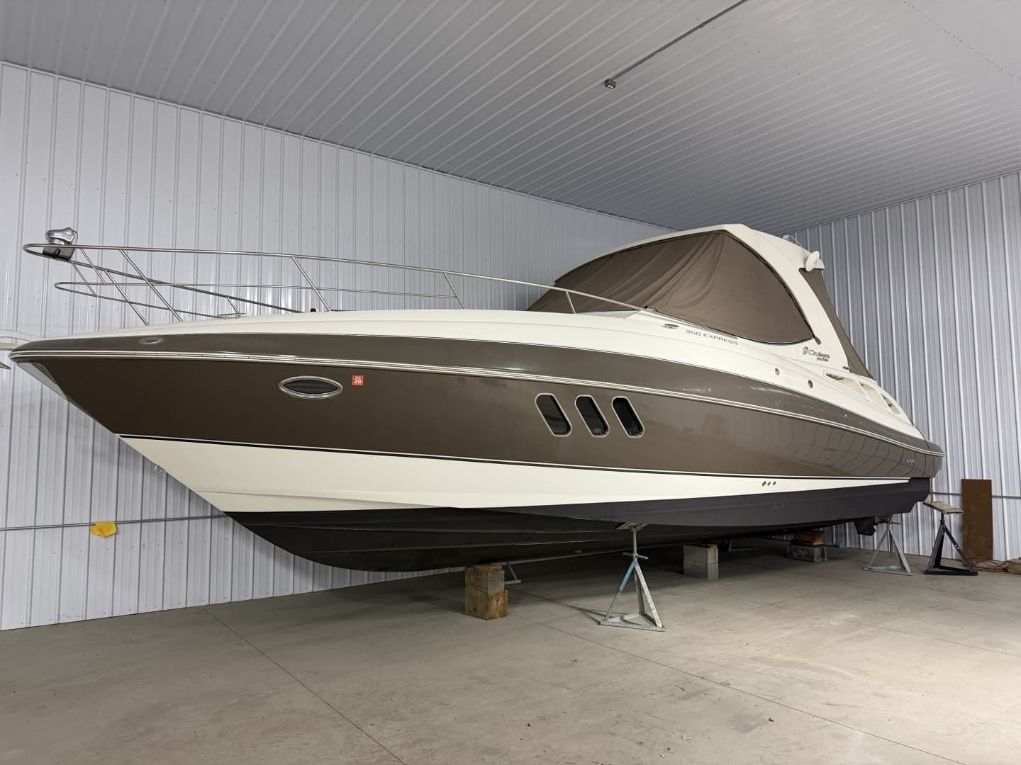 2014 Cruisers 350 Express