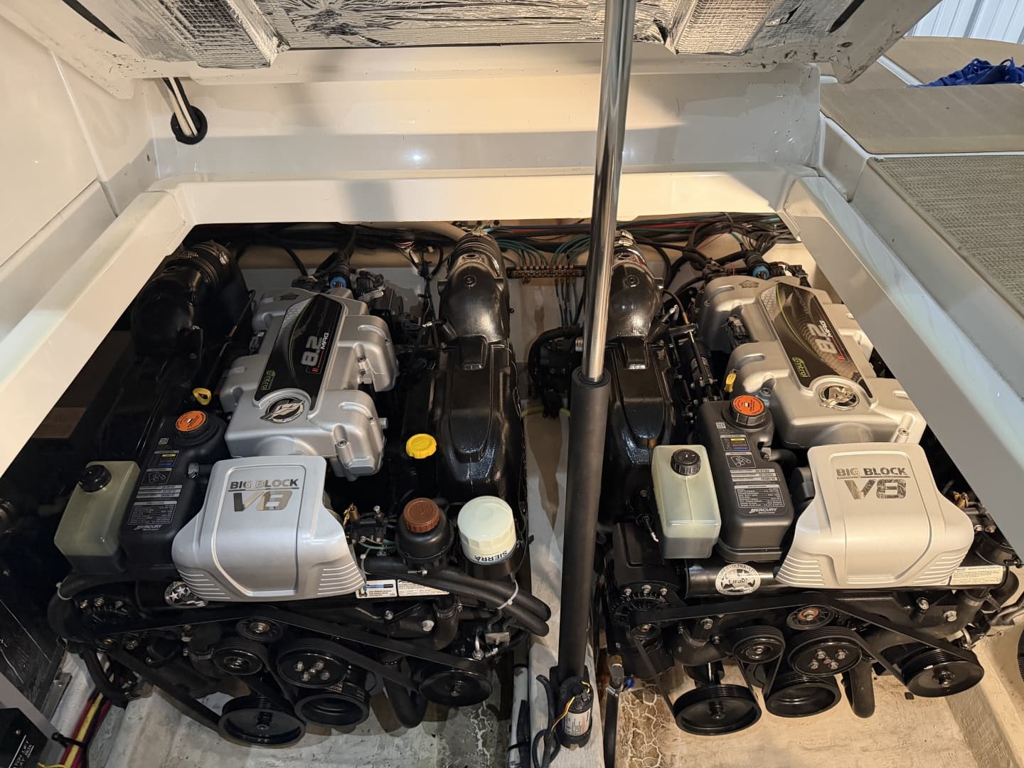 2014 Cruisers 350 Express