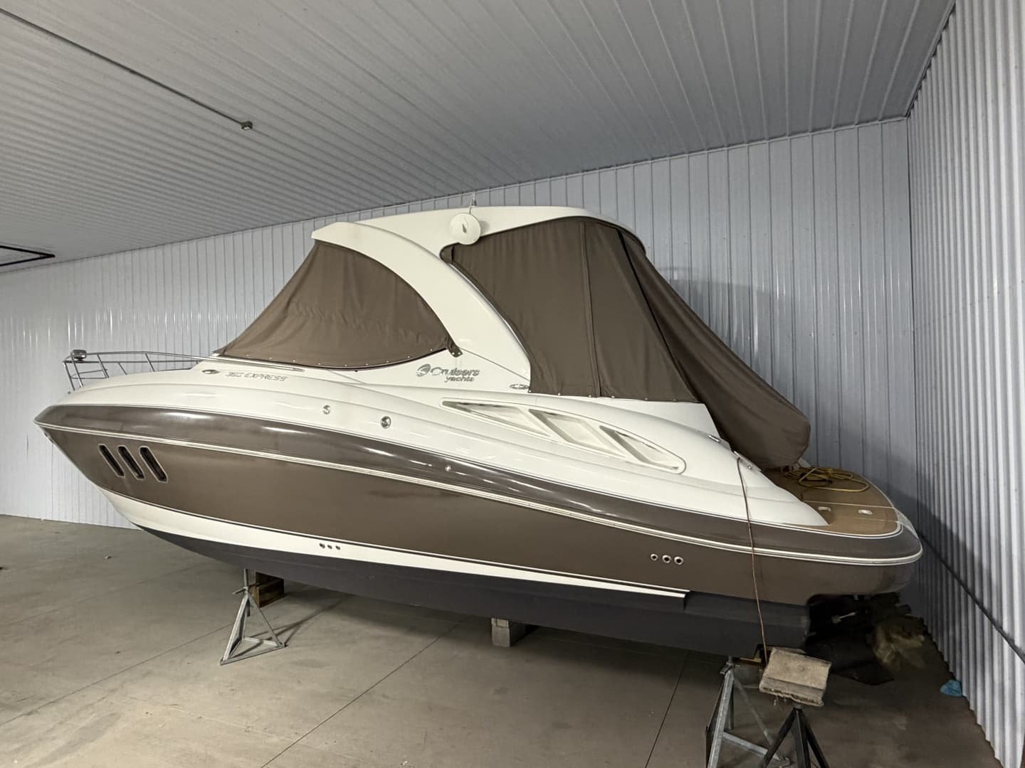 2014 Cruisers 350 Express