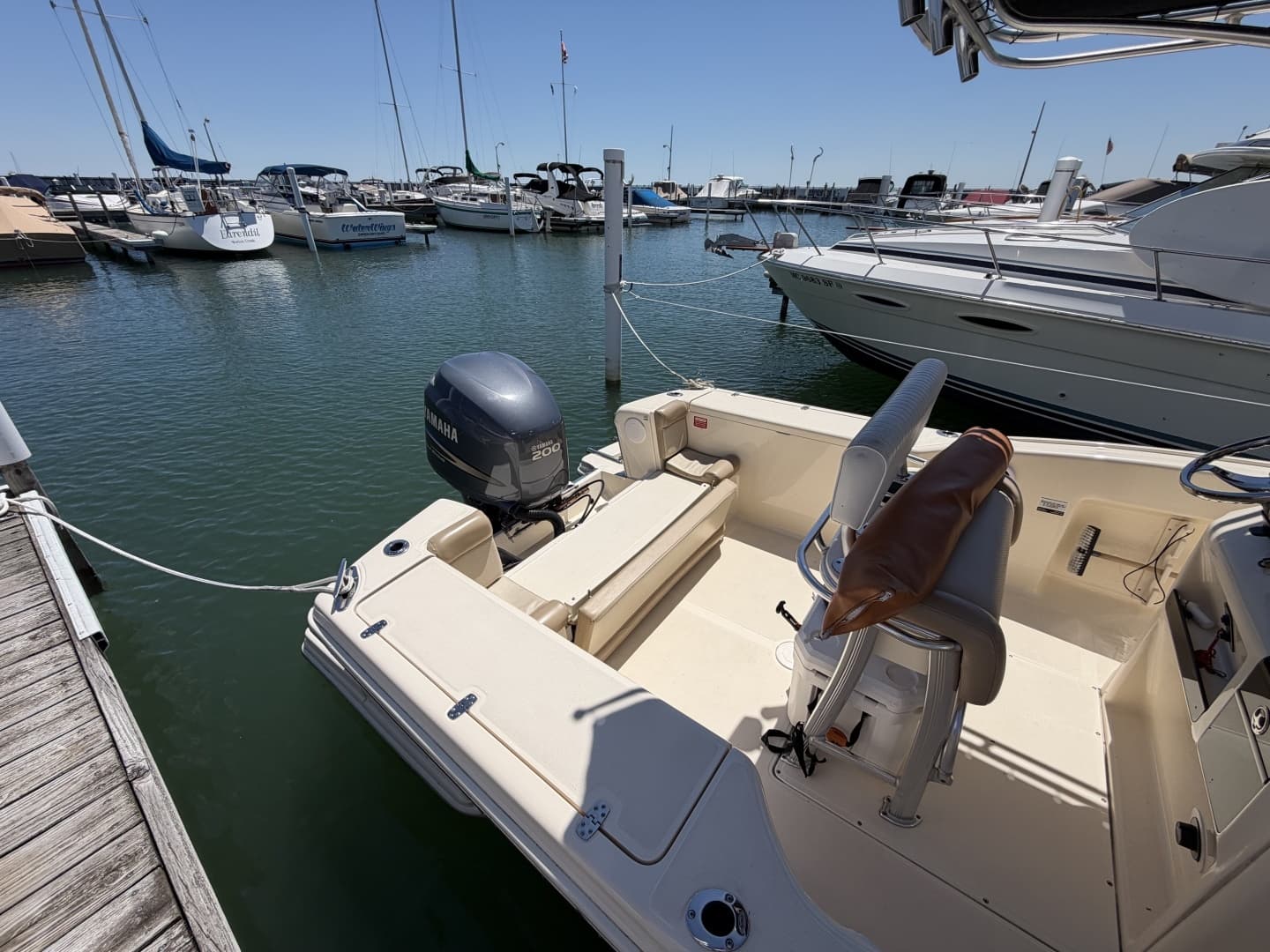 2007 Scout 242 Sportfish