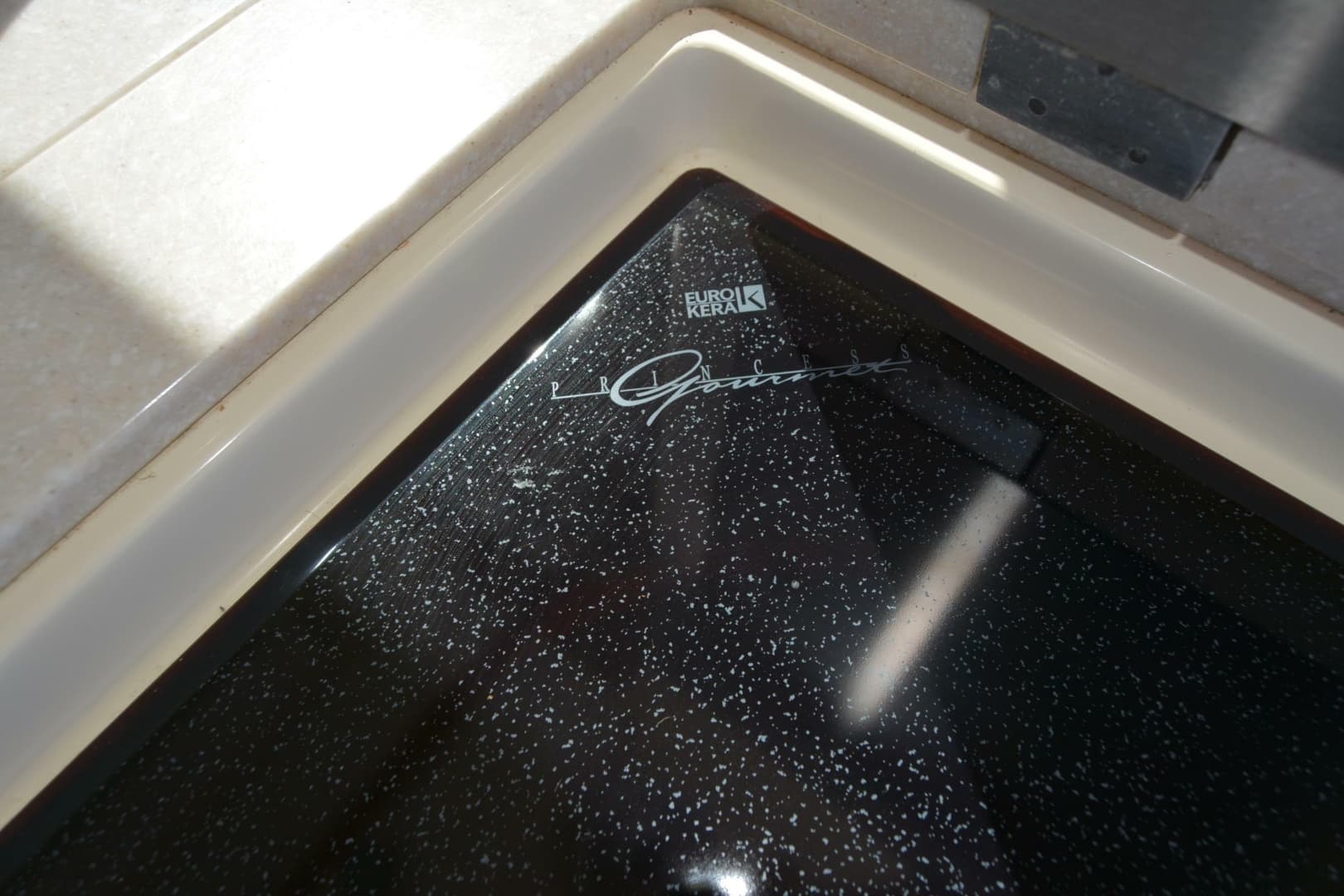 2009 Sabre 34 Express