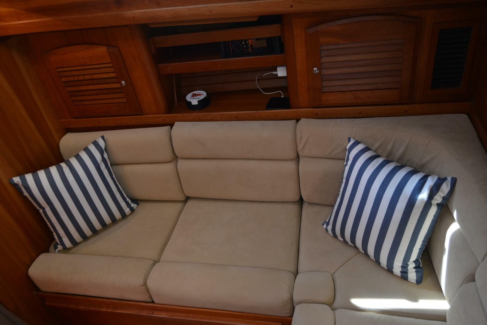 2009 Sabre 34 Express