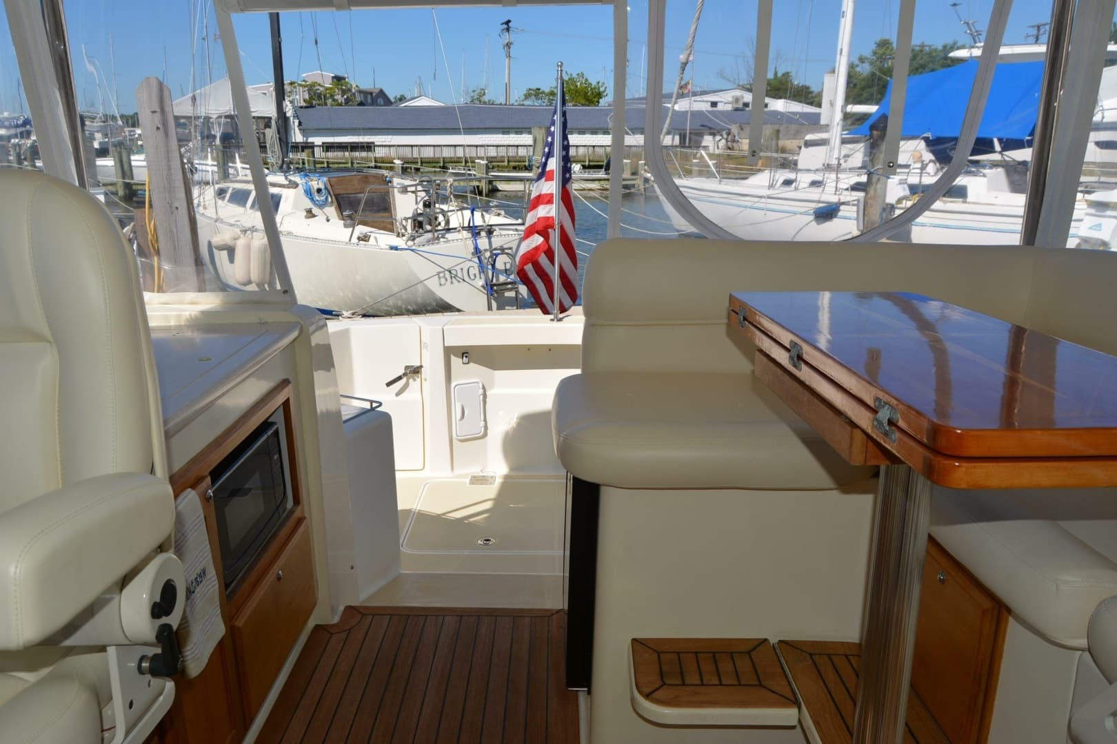 2009 Sabre 34 Express