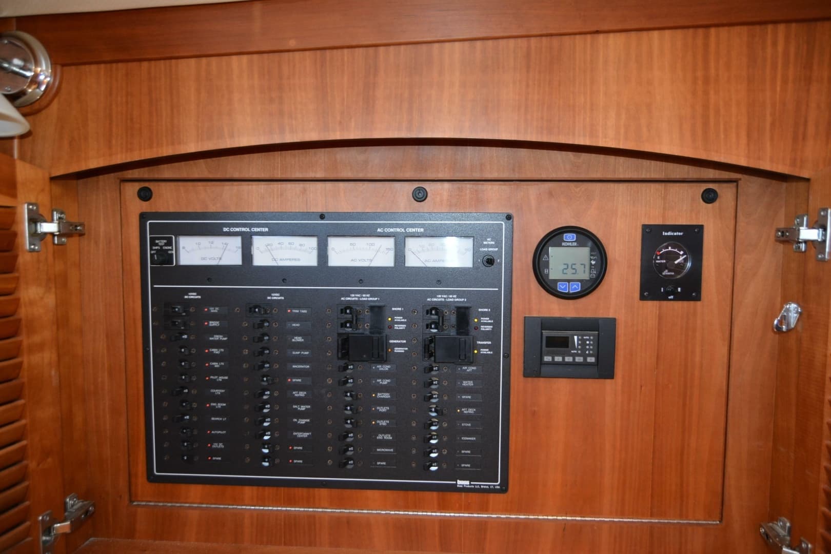 2009 Sabre 34 Express