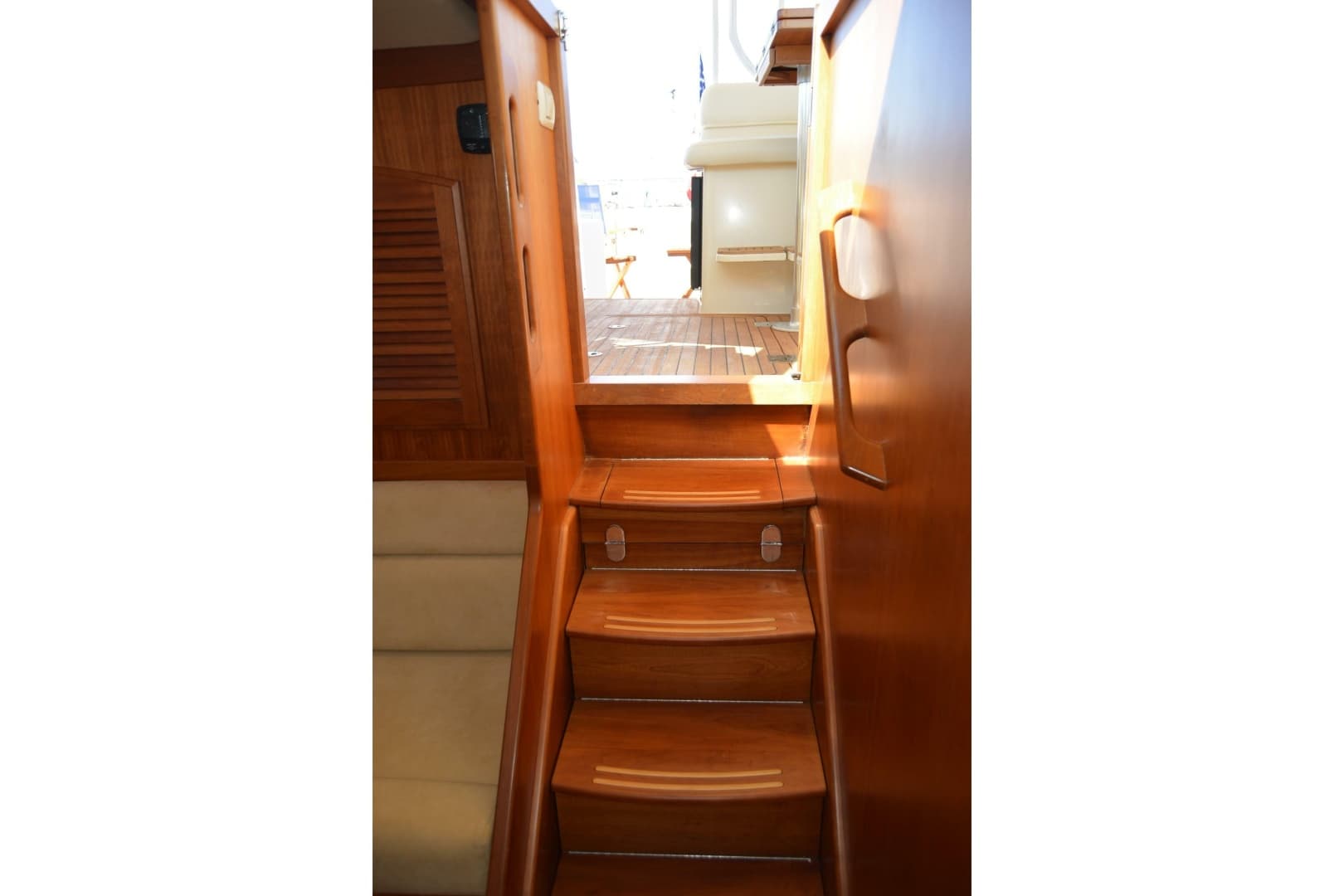 2009 Sabre 34 Express