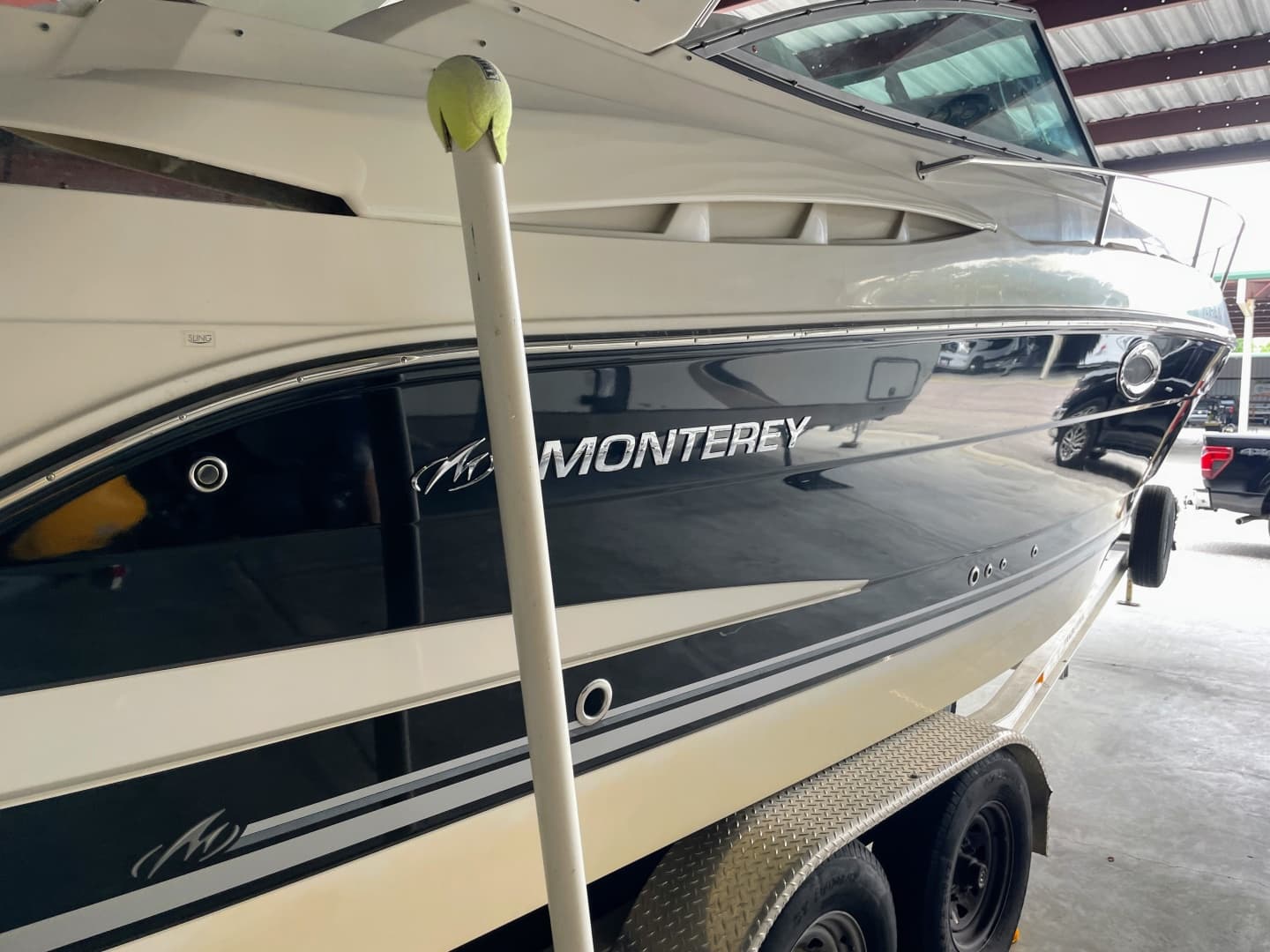 2010 Monterey 280 SCR