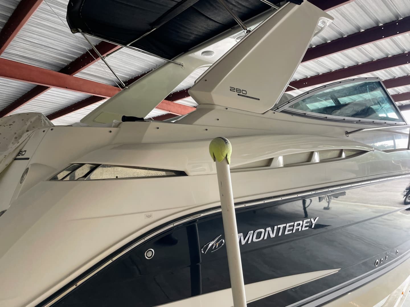 2010 Monterey 280 SCR