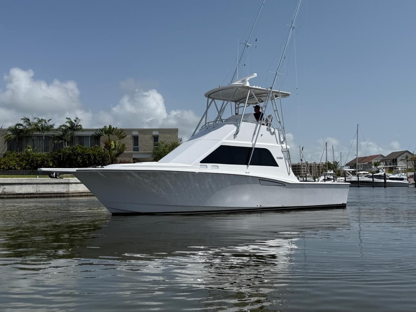 2004 Cabo 35 Flybridge