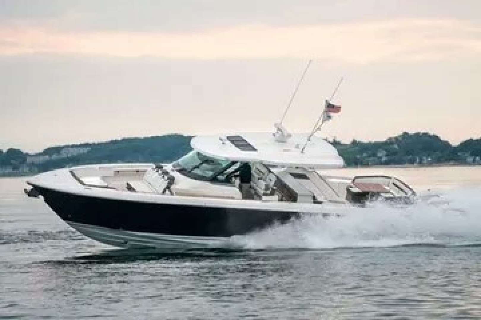 2021 Tiara Sport 