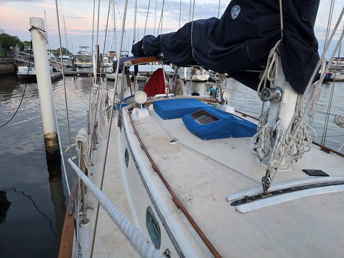 1982 Tayana 37