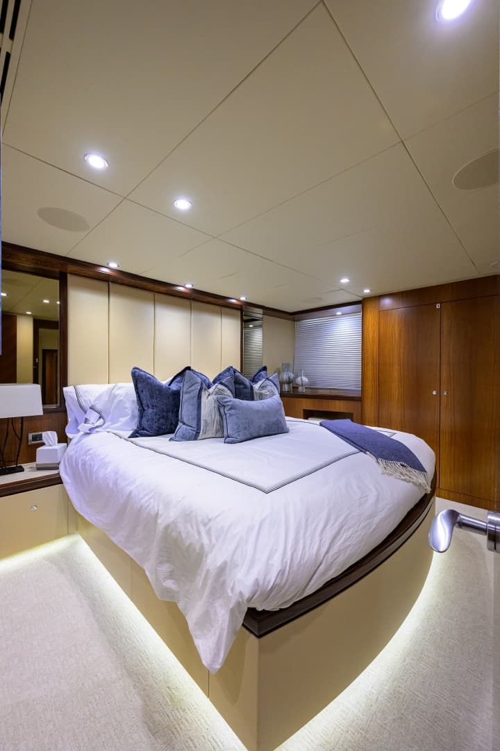 2016 Ocean Alexander 72 Pilothouse