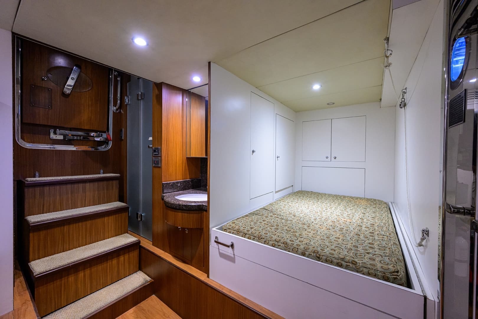 2016 Ocean Alexander 72 Pilothouse