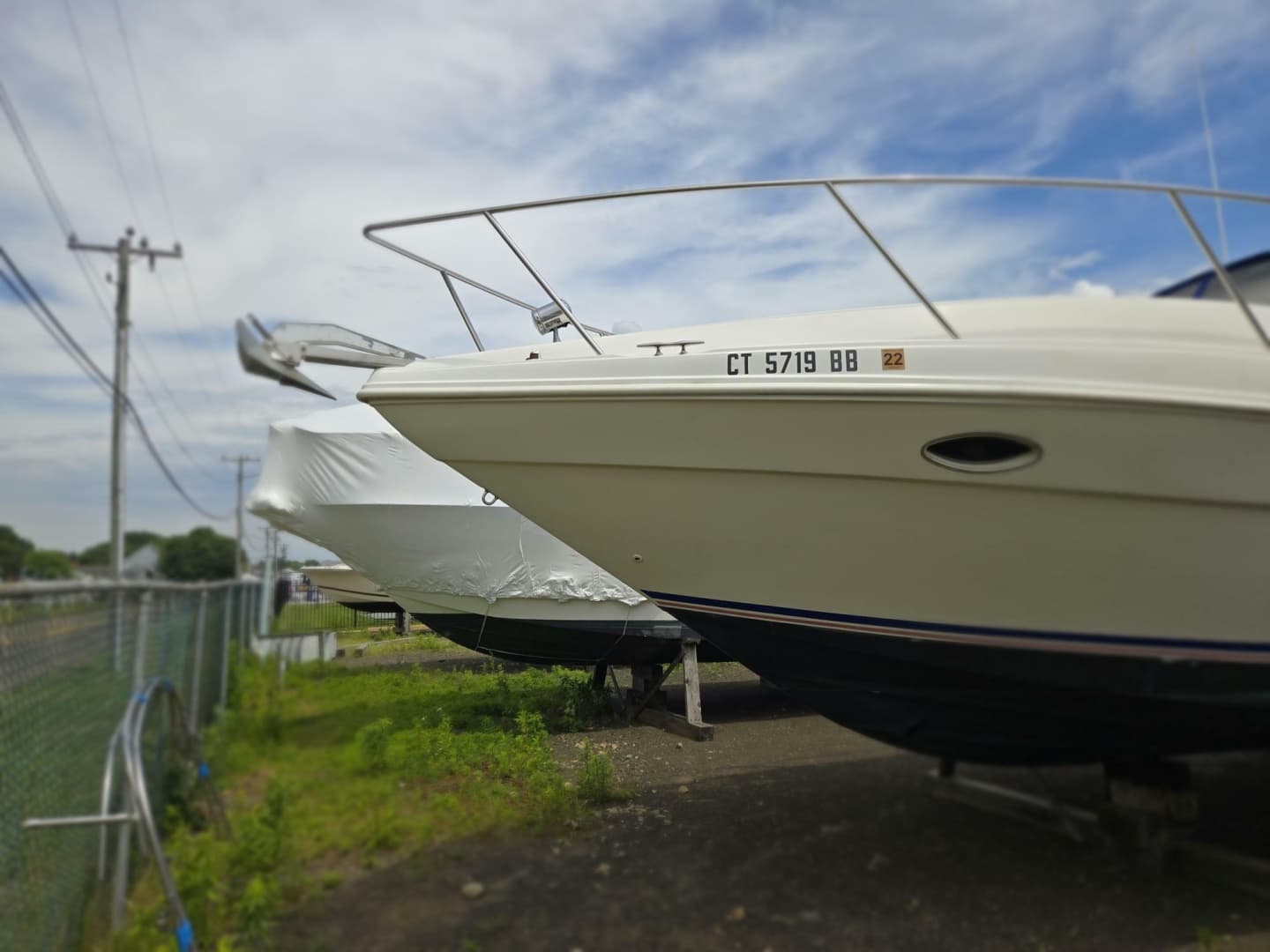 1999 Rinker 330 Fiesta Vee