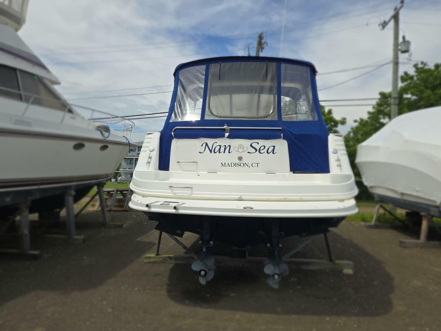 1999 Rinker 330 Fiesta Vee