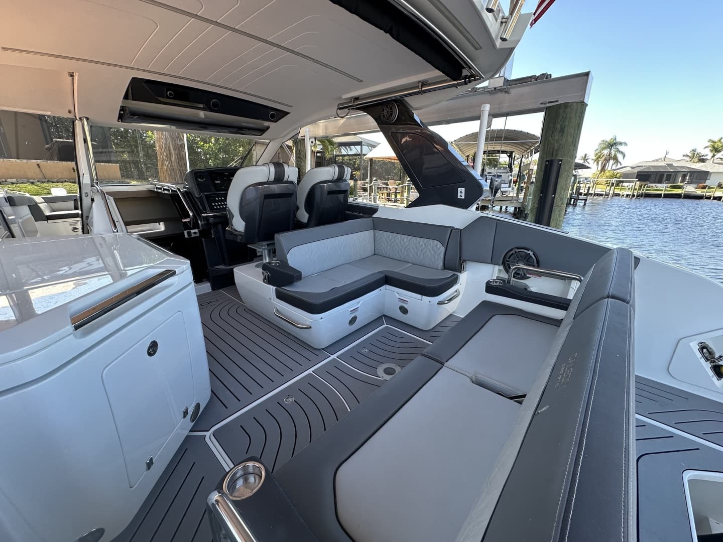 2022 Galeon 325 GTO