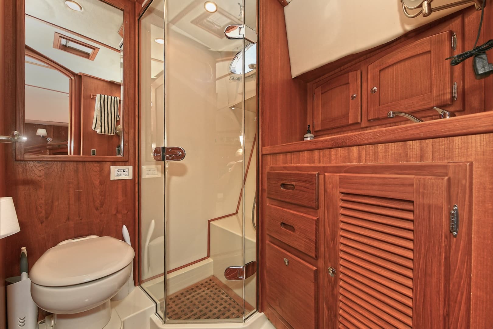 2005 San Juan Downeast Express