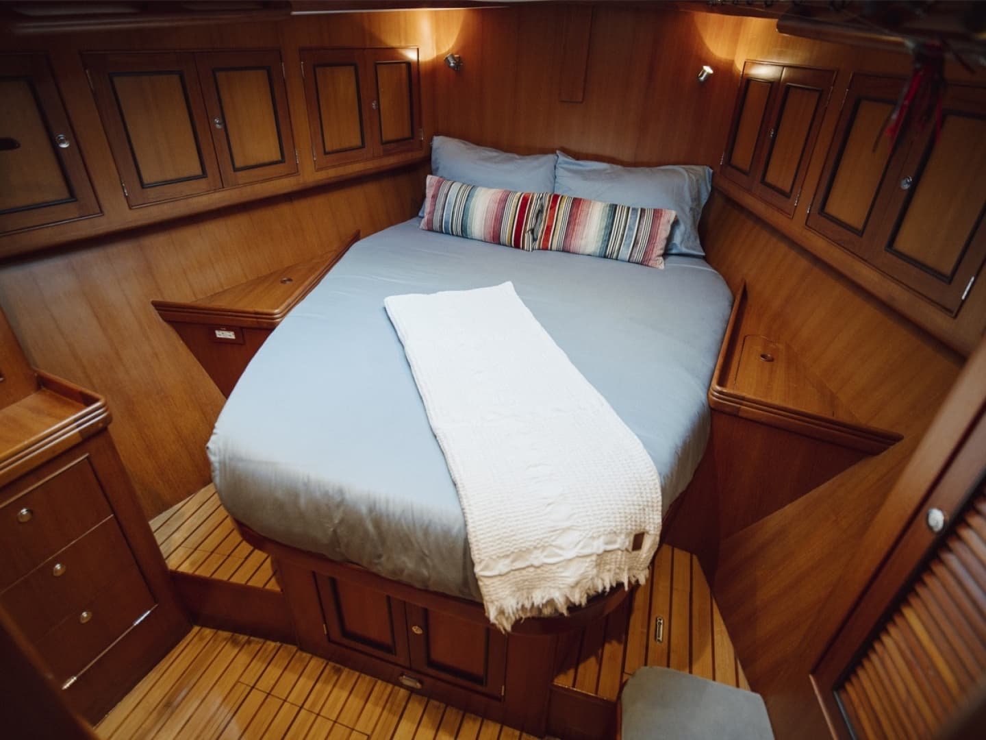 Fwd Guest Cabin
