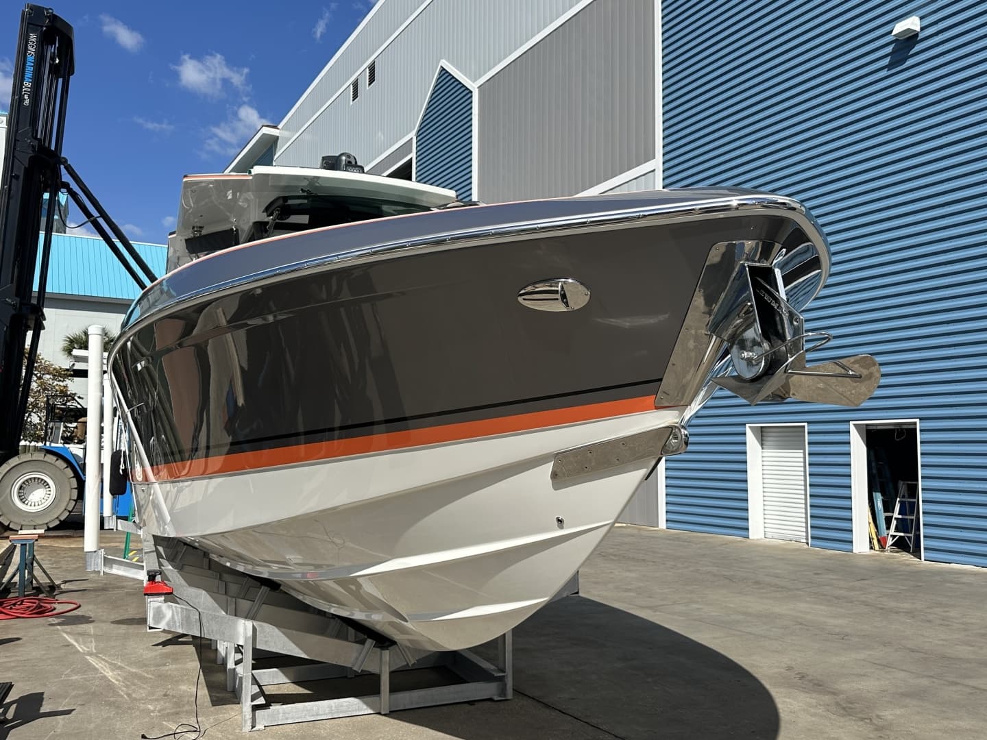 2024 Formula 387 Center Console Fish