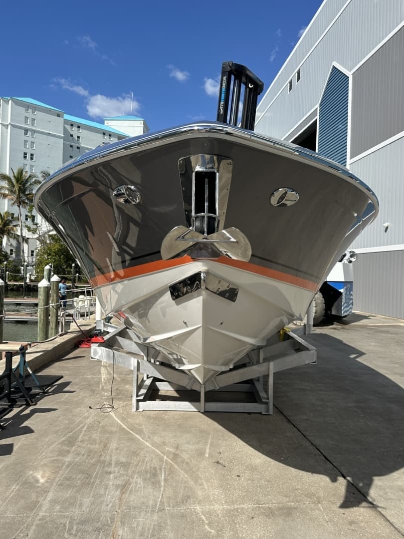 2024 Formula 387 Center Console Fish