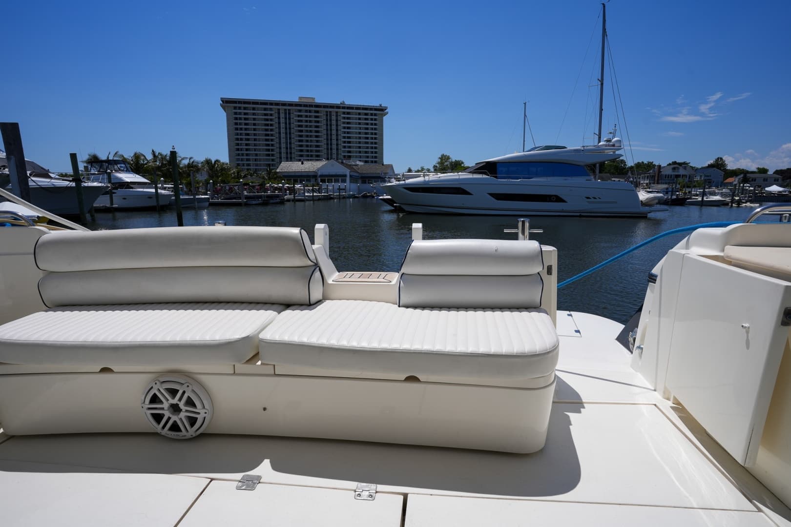 1997 Sunseeker Manhattan 48