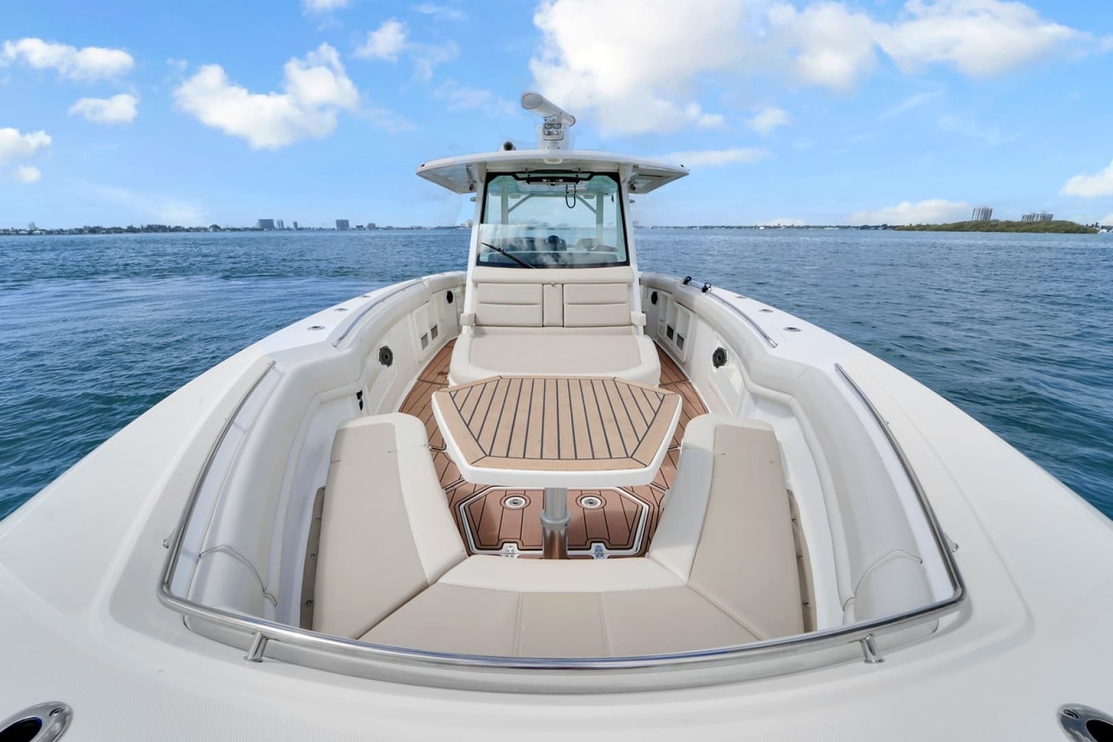 2020 Boston Whaler 380 Outrage