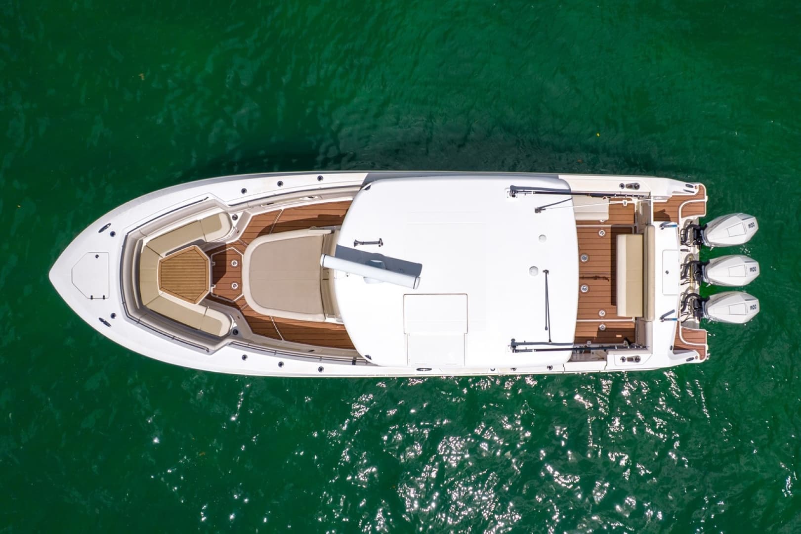 2020 Boston Whaler 380 Outrage