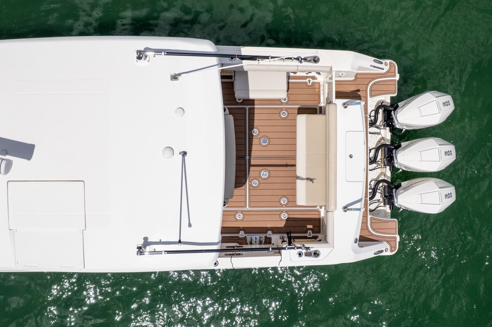 2020 Boston Whaler 380 Outrage