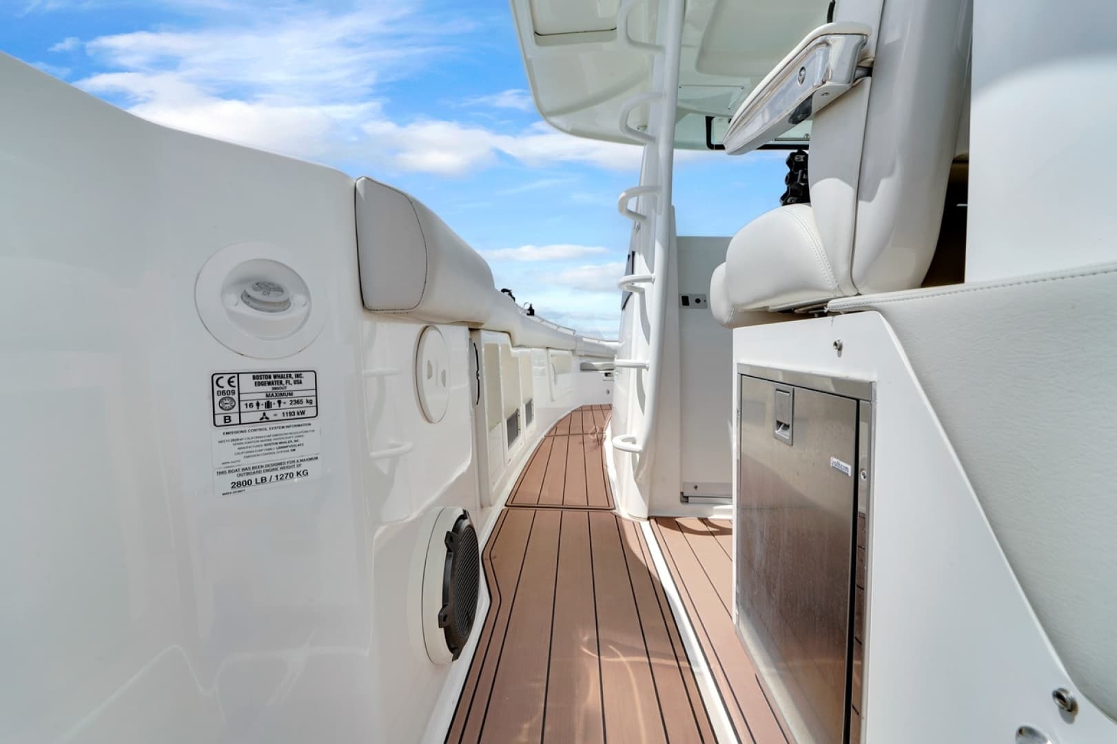 2020 Boston Whaler 380 Outrage