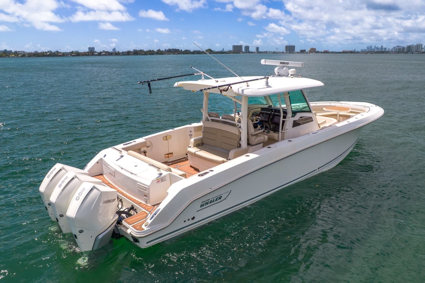 2020 Boston Whaler 380 Outrage