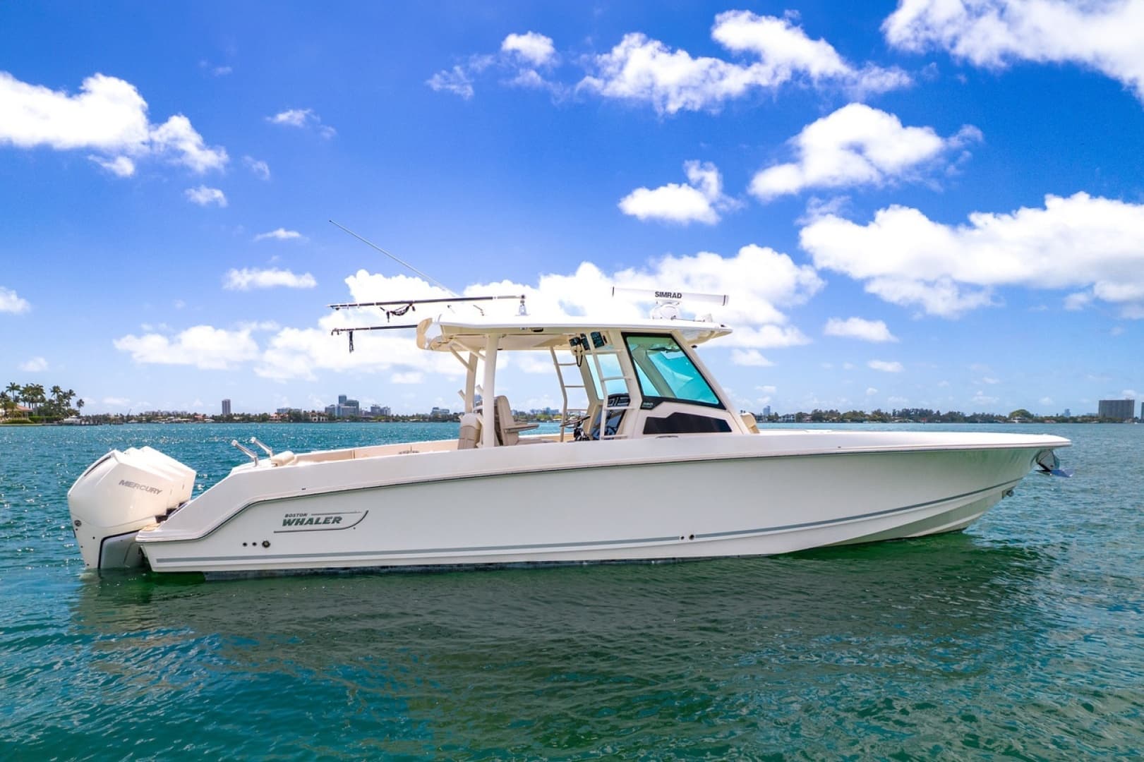 2020 Boston Whaler 380 Outrage