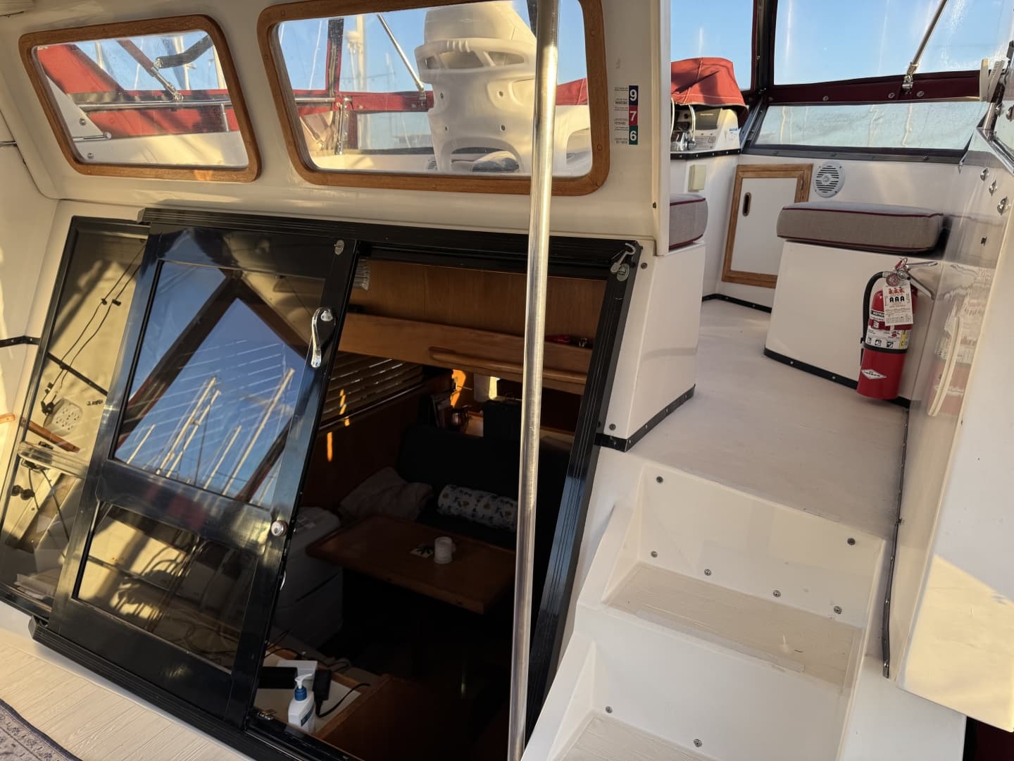 1987 President 37 Sundeck