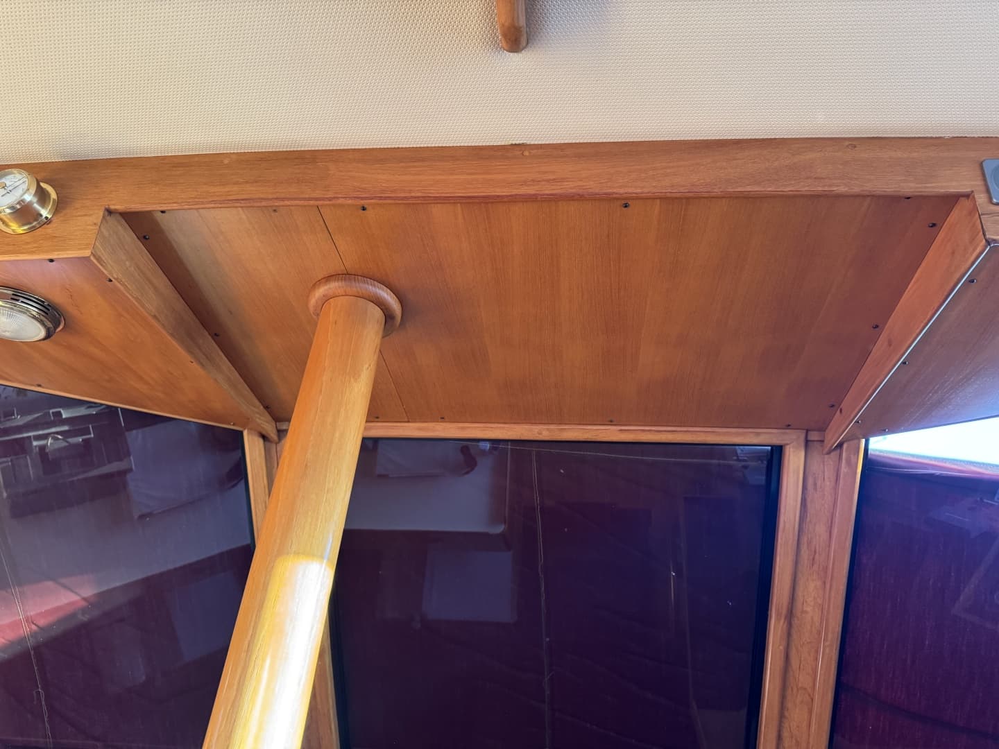 1987 President 37 Sundeck