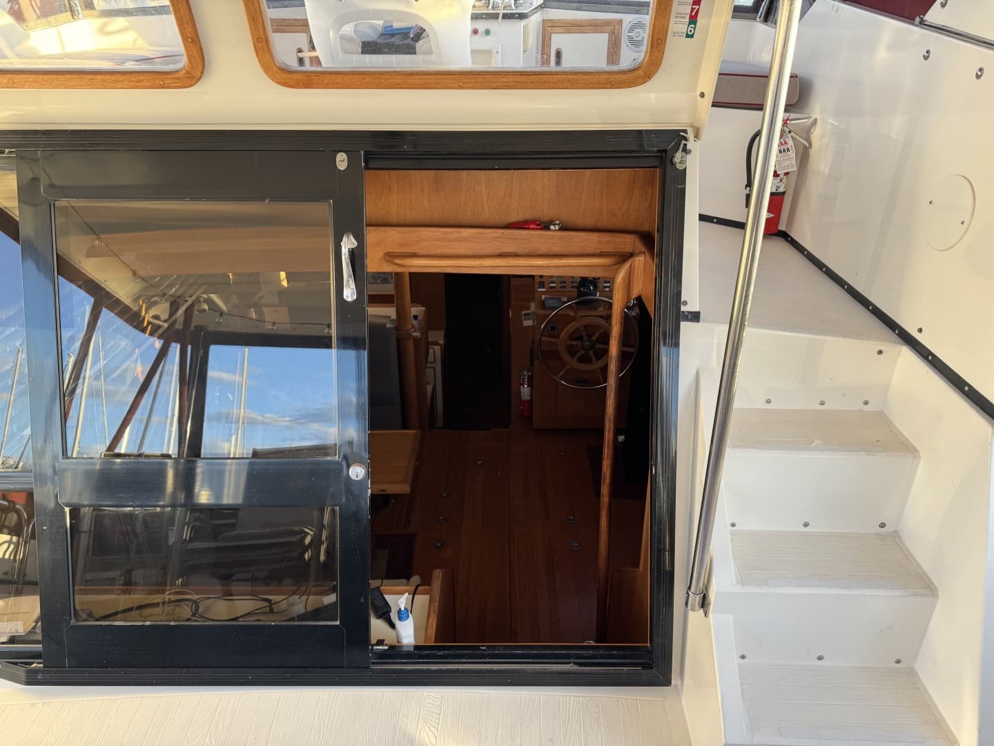 1987 President 37 Sundeck