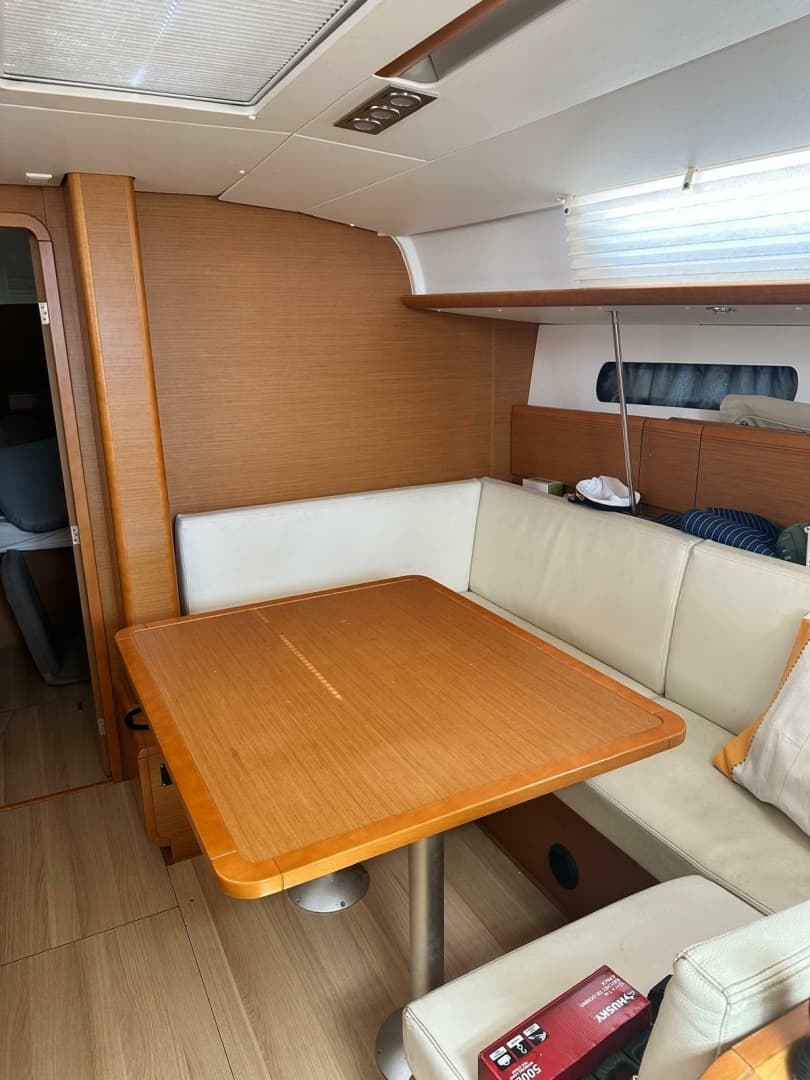 2015 Jeanneau 