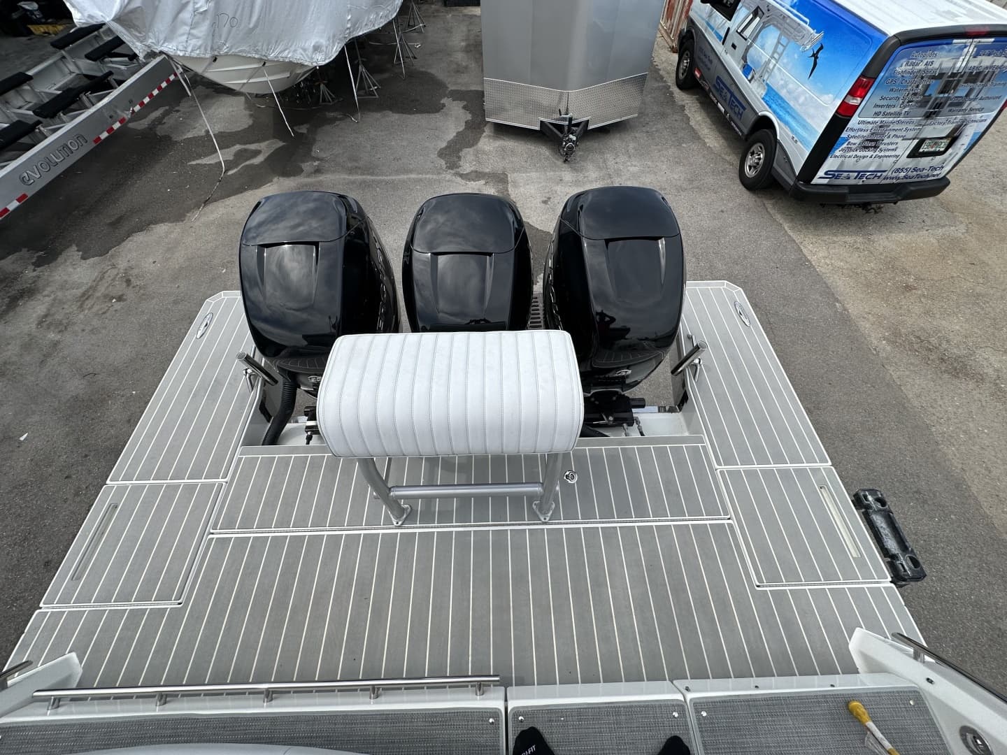 2021 Formula 380 SSC OB