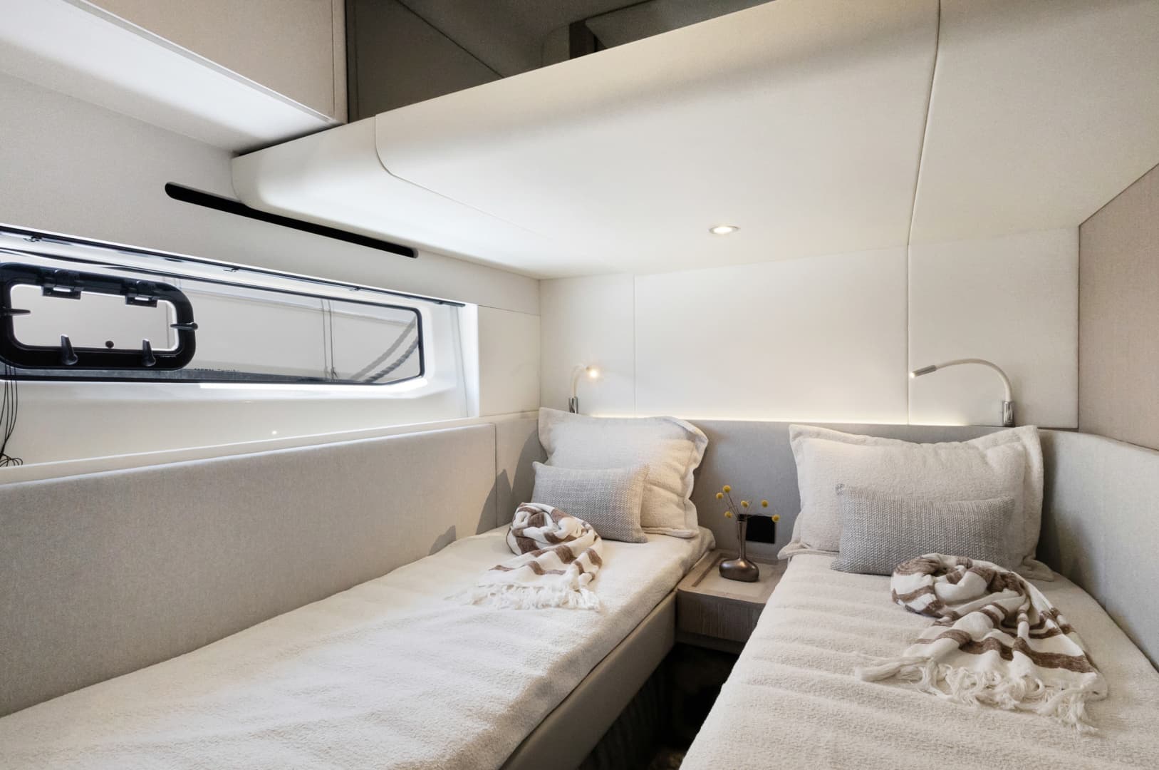 2025 Azimut FLY 53