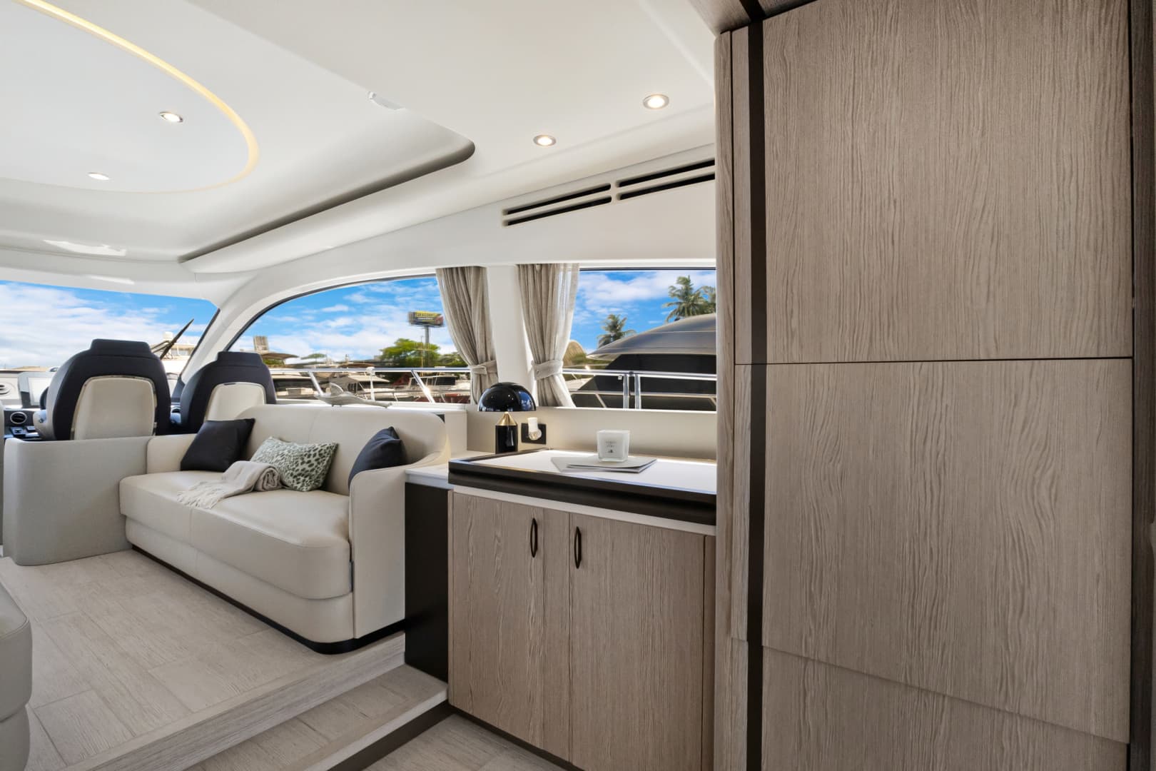 2025 Azimut FLY 53