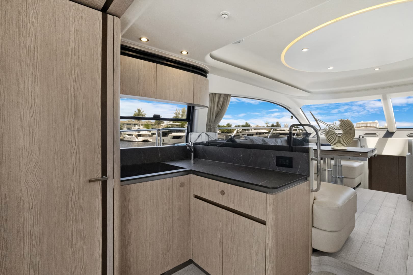 2025 Azimut FLY 53