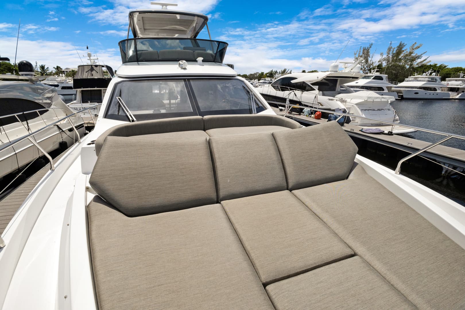 2025 Azimut FLY 53