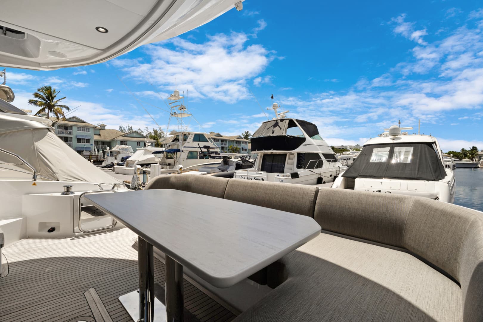2025 Azimut FLY 53