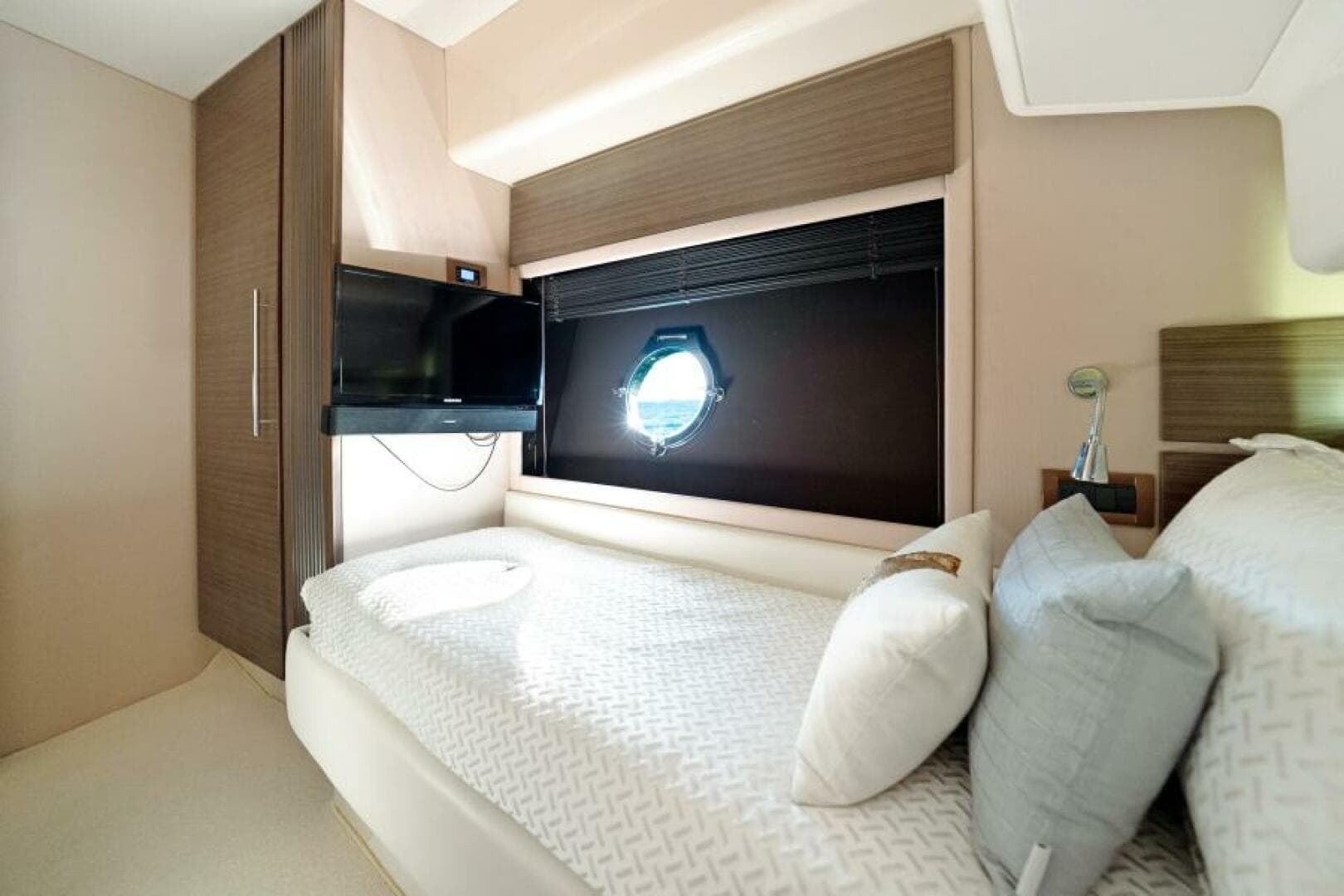 2017 Azimut 60 Flybridge