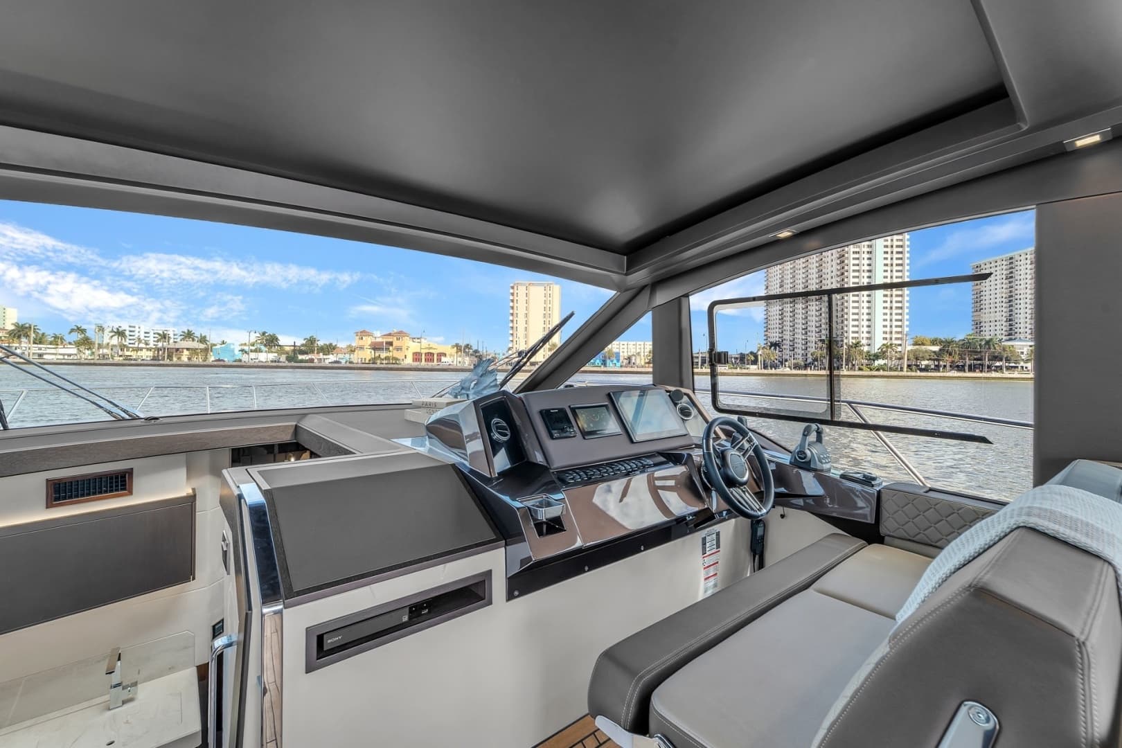 2023 Galeon 425 HTS