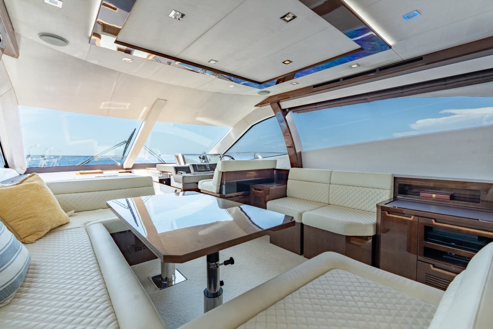 2017 Galeon 550 Fly