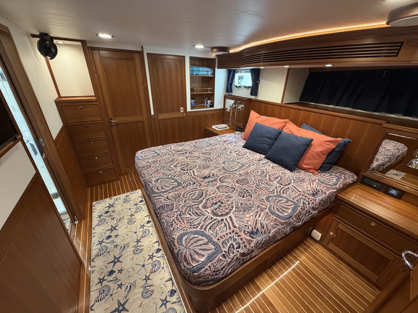 2025 Marlow Explorer 53E